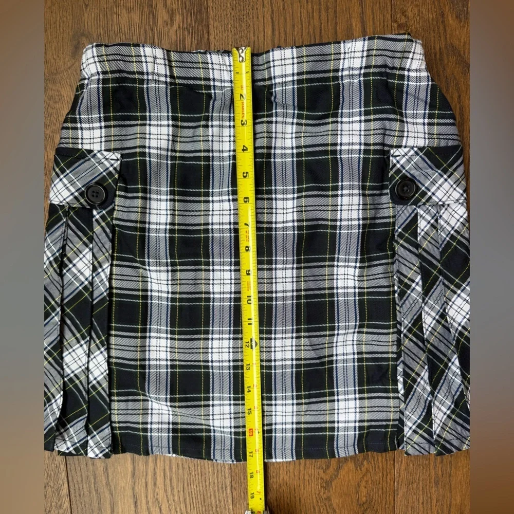 Lands End plaid girl’s
